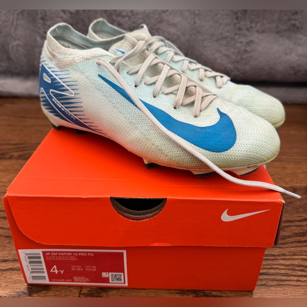 GUC, Nike JR Zoom Vapor 16 Pro FG soccer cleats, youth size 4.